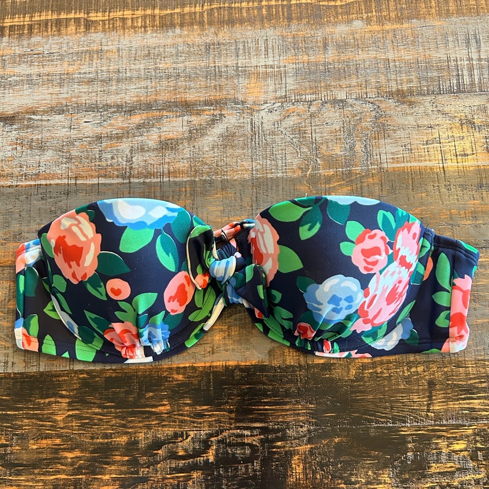 Aerie Floral Strapless Bikini Top- Great Condition. Size 34B (missing straps)